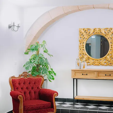 Aurelia Boutique - 4*
